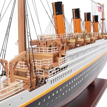 Amazon.com: Old Modern Handicrafts Titanic Ship Model